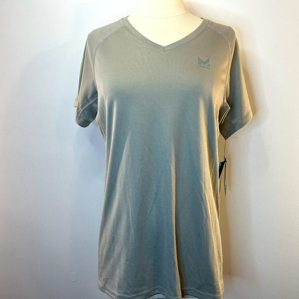 MISSION Women's Lt Grey Semi Fitted Vaporactive Alpha Tshirt - Size Large - NWT